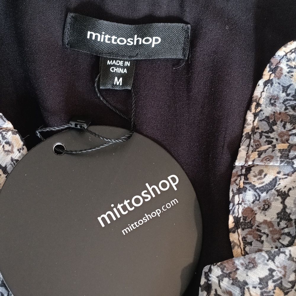 mittoshop Black and White Floral Mini Dress - Picture 11 of 13
